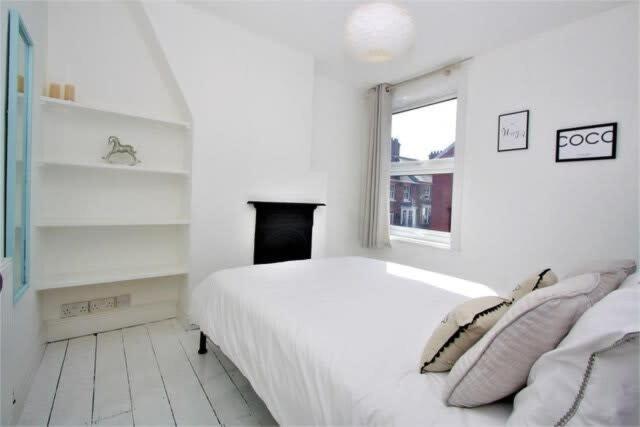 Cosy 2 Bedroom Victorian Townhouse In The Town Centre Bury St. Edmunds Bagian luar foto
